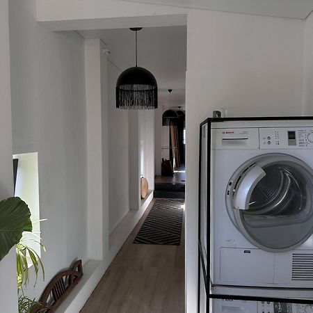 White Door Apartments Mansard Heart Of Odessa 2 מראה חיצוני תמונה
