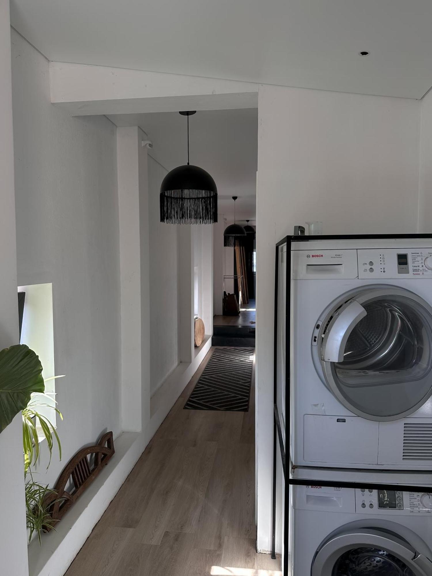 White Door Apartments Mansard Heart Of Odessa 2 מראה חיצוני תמונה